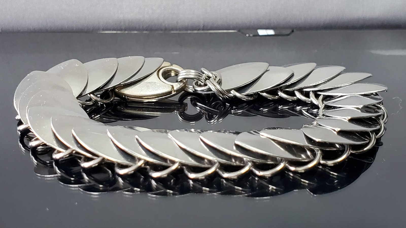 Scales Variant - Grail-Verse Chainmaille Jewelry