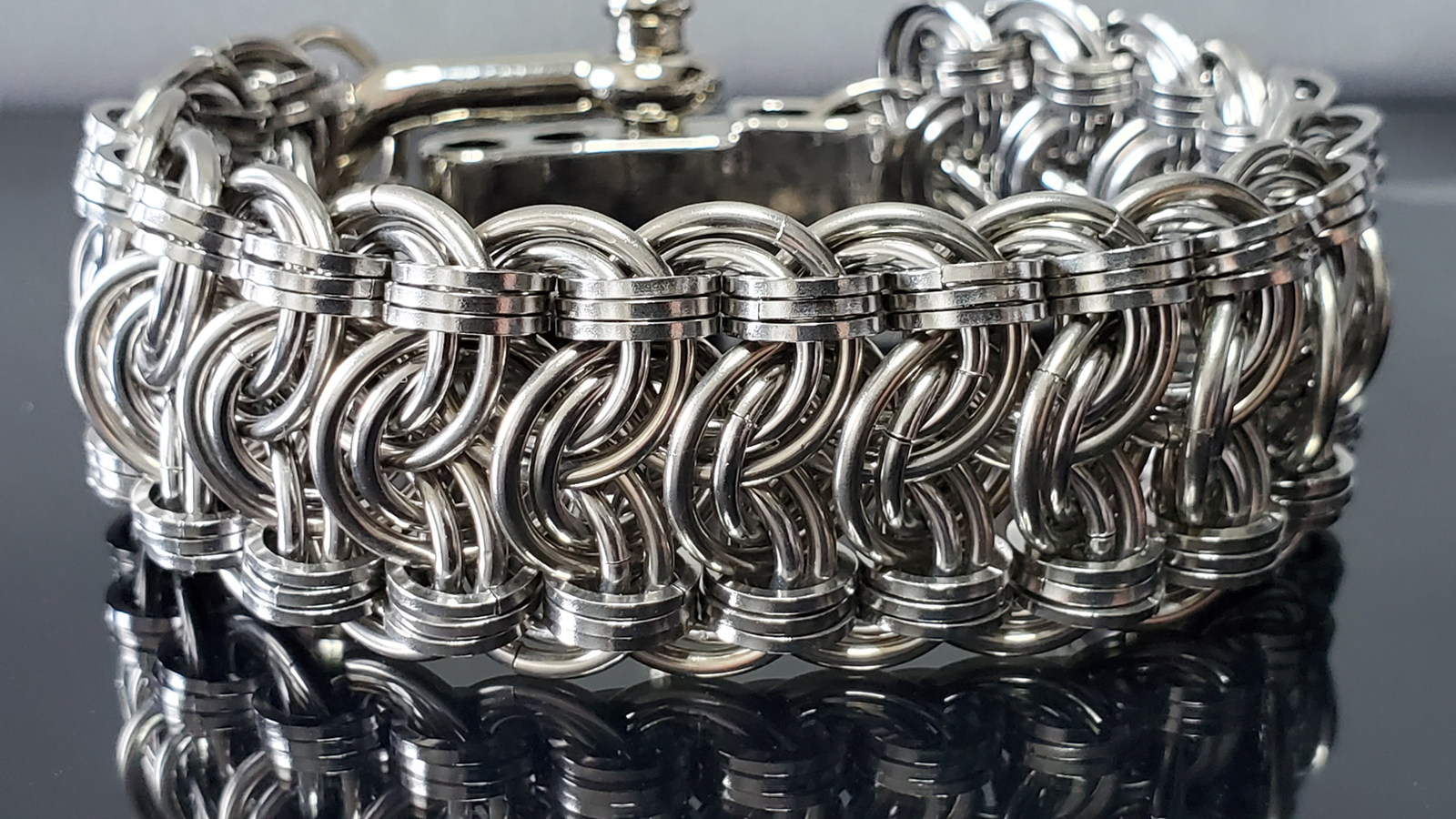 monarch1 - Grail-Verse Chainmaille Jewelry