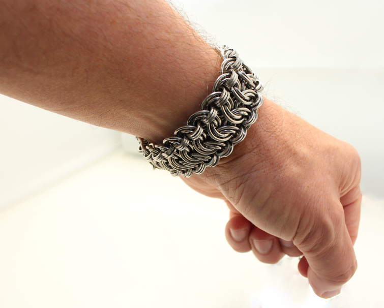 monarch4 - Grail-Verse Chainmaille Jewelry